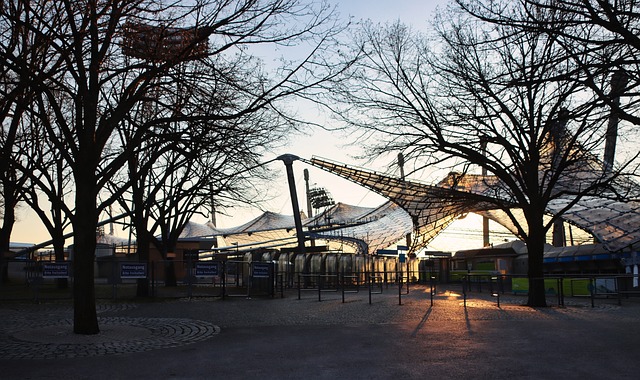 切尔西防线愈稳查洛巴已成核心 詹姆斯如同战神